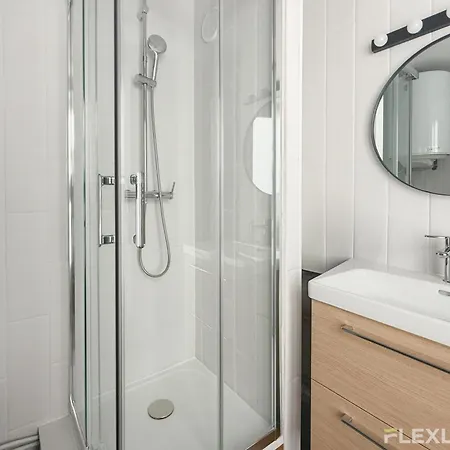 Appartamento Charming 21m In 20 With Shared Terrace *